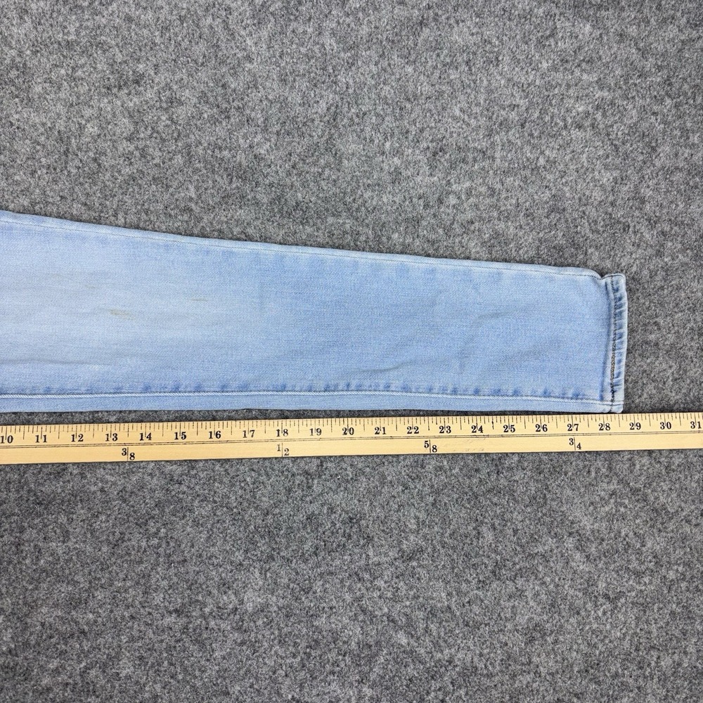 Levi's 711 Skinny Jeans Women's Size 26 Light Wash Stretch Blue Denim Casual - Picture 13 of 14